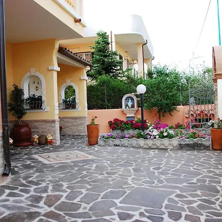 Διαμέρισμα Lussu Orosei